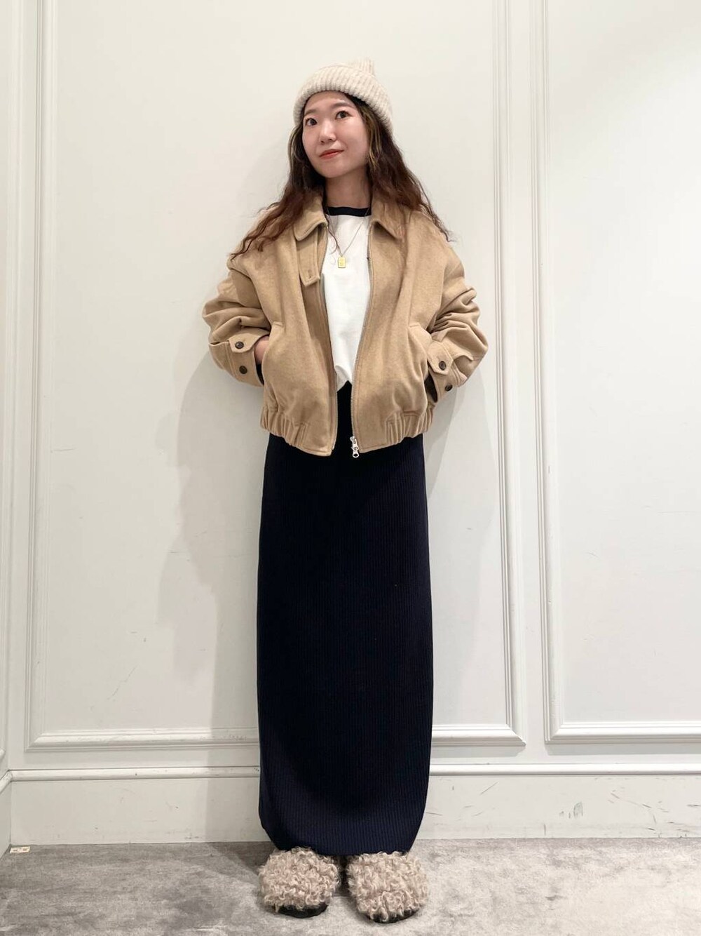 「ベーシック/シンプル、着痩せ・細見え、女子ウケ」｜「FRATELLI TALLIの【FRATELLI TALLI】ニットCAP（ニットキャップ/ビーニー、ベージュ系）」を使った、pocustagramさん（レディース・162cm）の冬コーディネートの1枚目の写真