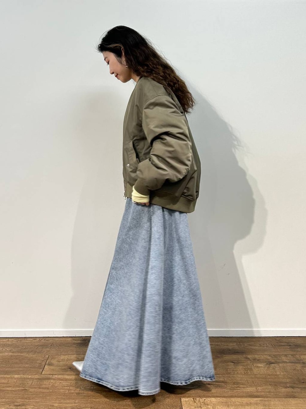 「ベーシック/シンプル、着痩せ・細見え、女子ウケ」｜「ucalyptの【ucalypt】Choker（ネックレス、グレー系）」を使った、pocustagramさん（レディース・162cm）の冬コーディネートの1枚目の写真