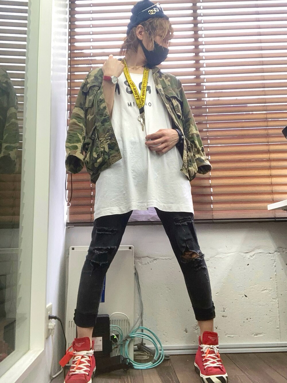 off white（オフホワイト）の「【OFF WHITE】INDUSTRIAL KEY CHAIN