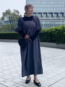 「OPAQUE.CLIP（オペークドットクリップ）の【定番】名品フラットバレエシューズ（パンプス、ブラック系）」を使った、chikoさん（レディース・150cm）の冬コーディネート