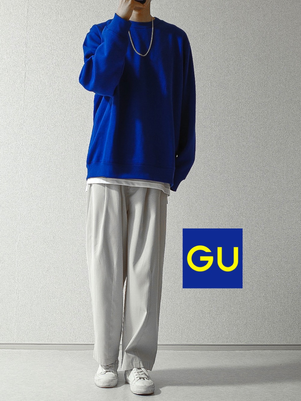 「スニーカーコーデ、ゆるコーデ、GU、GUコーデ、プチプラ、プチプラコーデ、UNIQLO、UNIQLO U、メンズコーデ、ブルー、おしゃれさんと繋がりたい、スニーカー」｜「GUのアイテム（スウェット、ブルー系）」を使った、もくさん（メンズ・178cm）の夏コーディネートの1枚目の写真
