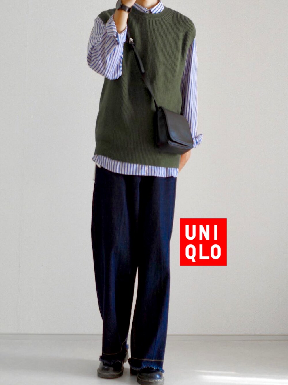 「シンプル、夏コーデ、ストライプ、ゆるコーデ、秋服、白Tシャツ、秋服準備はじめました、ラフコーデ、UNIQLO、UNIQLO U、UNIQLOコーデ、プチプラ、プチプラコーデ」｜「soerteのWide straight denim pants / ワイドストレートデニムパンツ（デニムパンツ、ブルー系）」を使った、もくさん（メンズ・178cm）の夏コーディネートの1枚目の写真