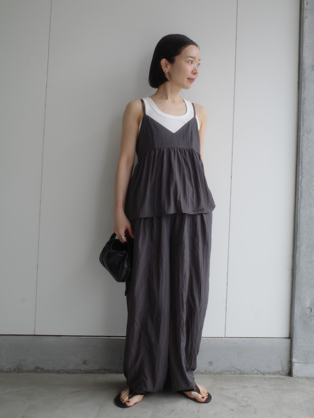 TODAYFULのタンクトップを使った「ビスチェ」の人気ファッション