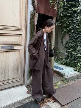 「アイテム（スラックス）」を使った、sonさん（レディース・159cm）の秋コーディネート