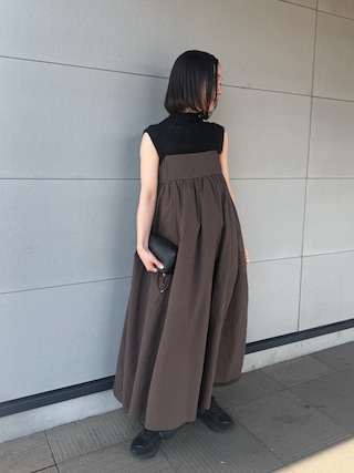 「select MOCA by son（セレクトモカバイソン）のハイネックシアーノースリーブロングニット【by SON】（ニット/セーター）」を使った、sonさん（レディース・161cm）の春コーディネート