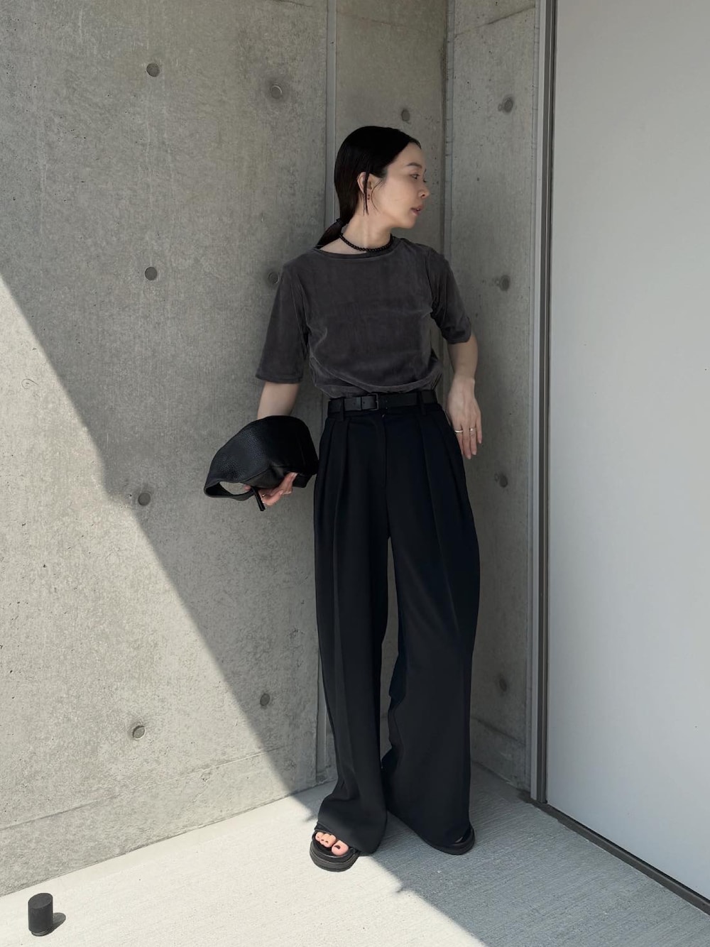 ベロアTシャツ」の人気ファッションコーディネート - WEAR