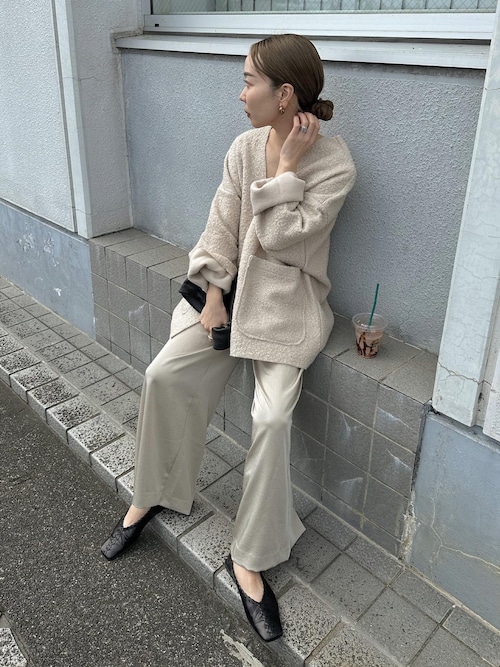 MAT SATIN RELAX PANTS /NYV B344 - MEER.