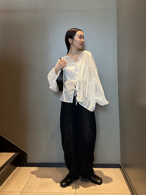 ★新品タグ付★LABODY【MOMA モマスタジオ】 2トーン ロングパンツ La boutique BonBon（ラブティックボンボン）の「【RISA監修・新