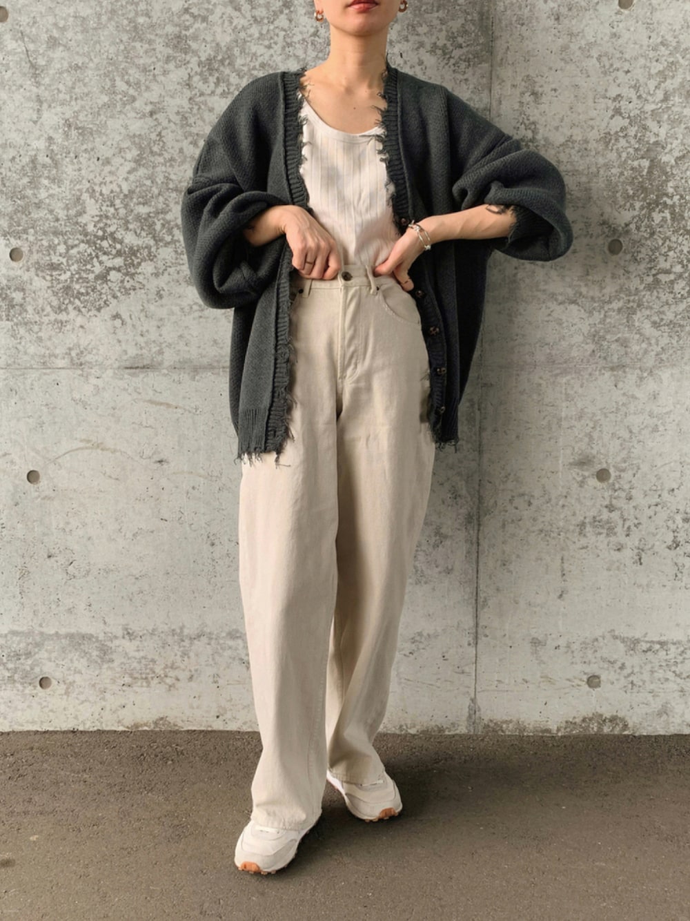 𝚜𝚘𝚗さんの「【別注】＜Healthknit＞タンクトップ（BEAUTY&YOUTH UNITED ARROWS）」を使ったコーディネート