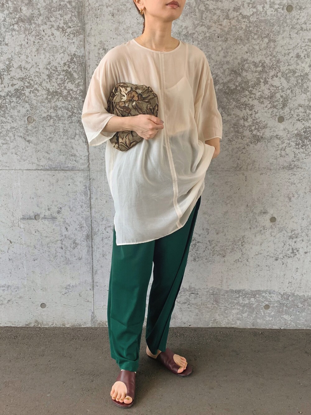 TODAYFUL（トゥデイフル）の「シアーオーバーブラウス（シャツ