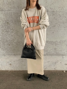 「ISOOK（アイスー）のアイテム（スウェット）」を使った、sonさん（レディース・159cm）の秋コーディネート