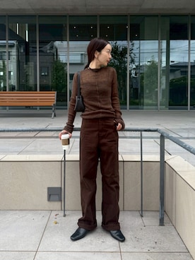「アイテム（スリッポン）」を使った、sonさん（レディース・159cm）の秋コーディネート