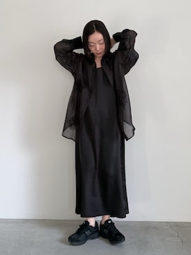 「select MOCA by son（セレクトモカバイソン）のフラワーエンブロイダリーシアーオーバーサイズシャツ【セットアップ対応】【by SON】（シャツ/ブラウス、ブラック系）」を使った、sonさん（レディース・161cm）の春コーディネート