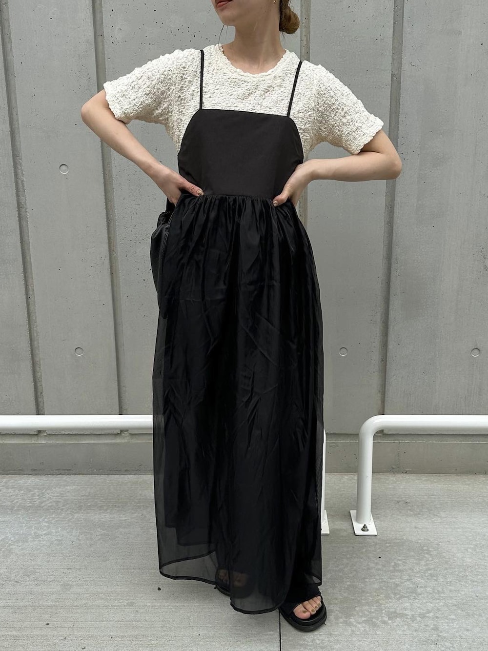TODAYFUL（トゥデイフル）の「レザースクエアバッグ