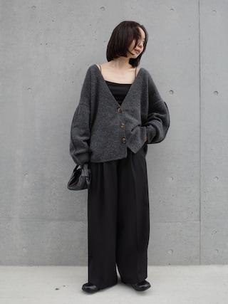 「select MOCA by son(セレクトモカバイソン)のスリーブリンキングVネックカーディガン(カーディガン/ボレロ)」を使った、sonさん(レディース・161cm)の秋コーディネート