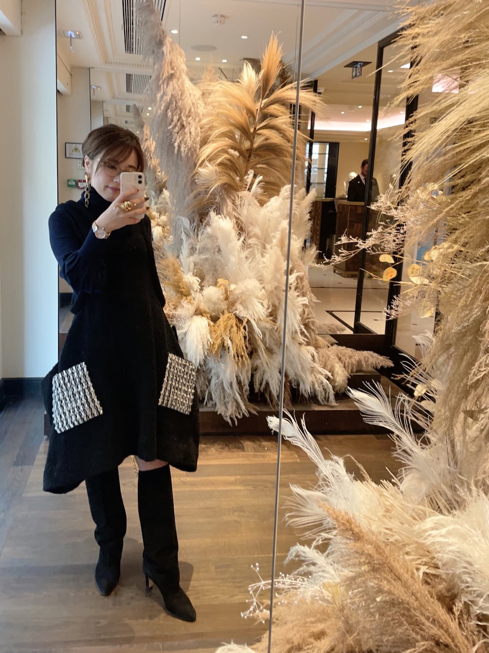 【小ぶりでどんなコーデにも◎】LOUIS VUITTON LV ピアス片耳用 1666052025_1000.jpg
