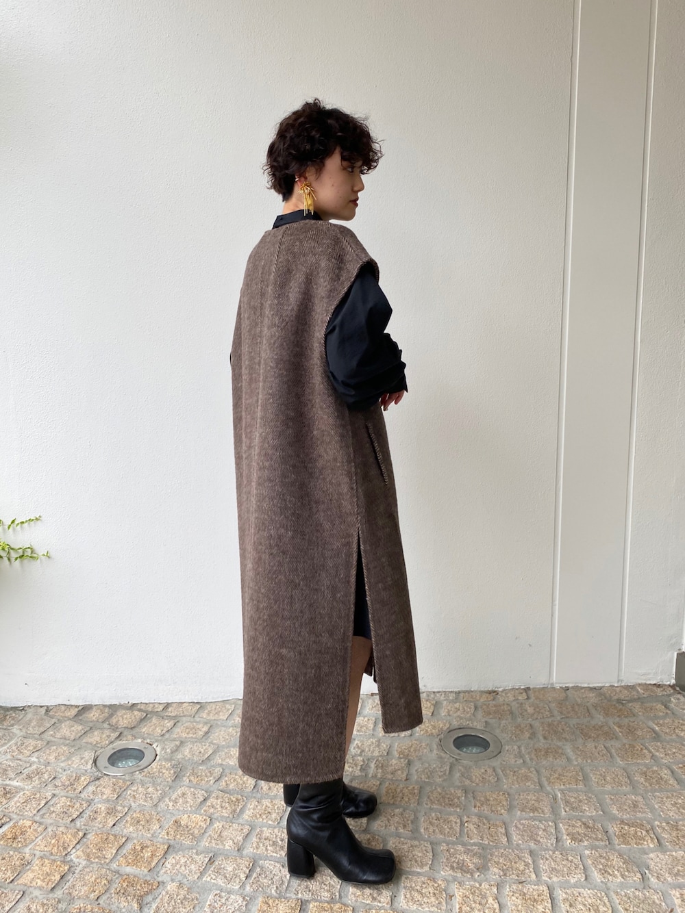 「今日のコーデ、秋のコーデ、ootd、オトナ女子、ワンピース、TODAYFUL」｜「TODAYFULのスクエアショートブーツ(Square Short Boots)（ブーツ、ブラック系）」を使った、Hinanoさん（レディース・154cm）の秋コーディネートの1枚目の写真
