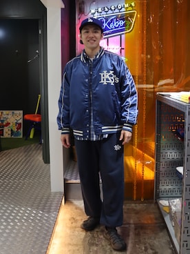 「アイテム（スタジャン）」を使った、ryotakobayashi1995さん（メンズ・186cm）の秋コーディネート