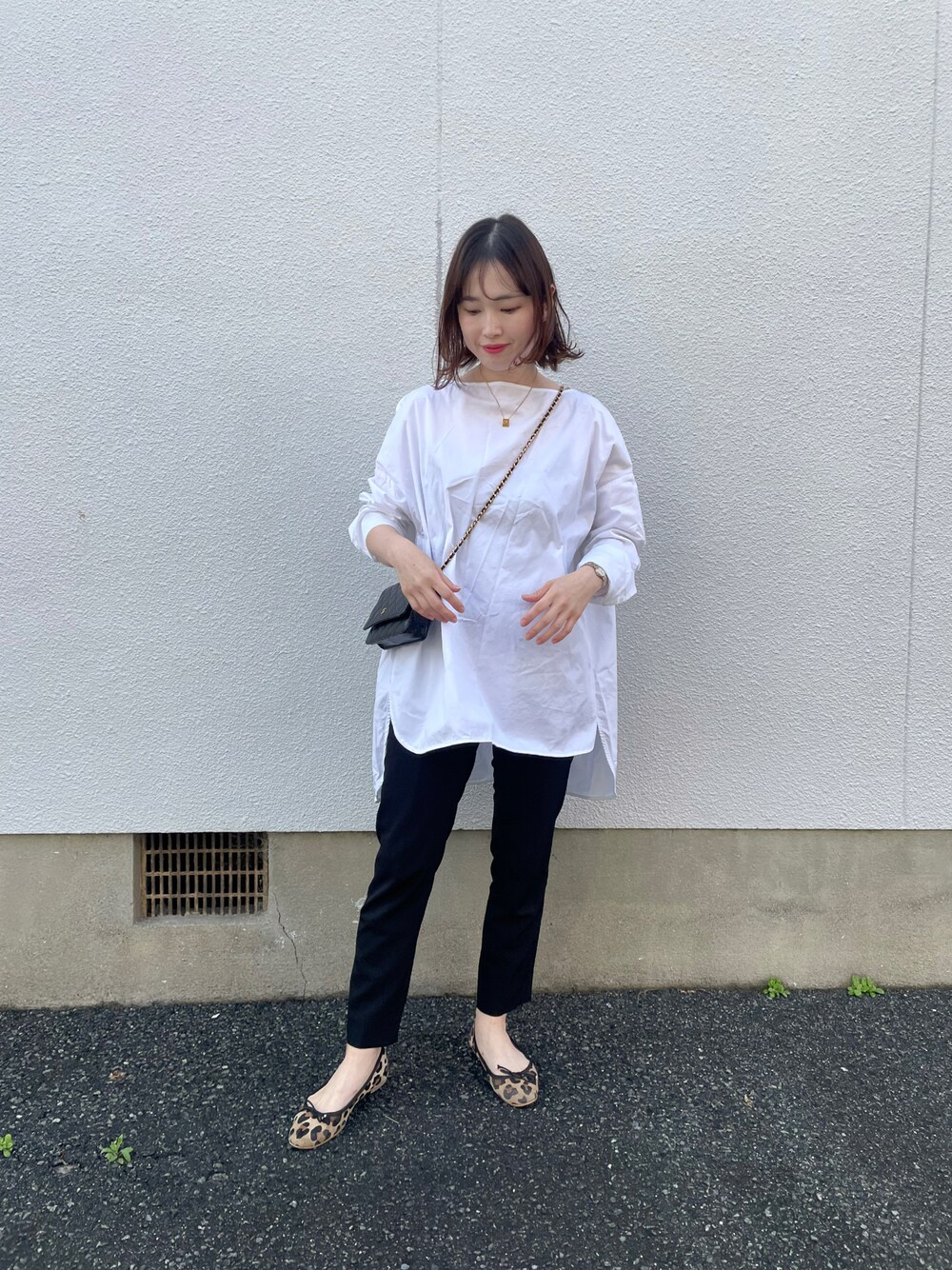 Drawer（ドゥロワー）の「Drawer スリムパンツ（その他パンツ）」 - WEAR