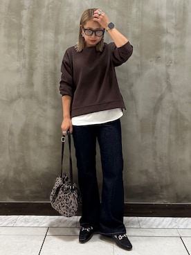 「grove（グローブ）の【1枚着でも重ね着でも〇】大人カジュアル プリントアソートロンT（Tシャツ/カットソー、ホワイト系）」を使った、minaさん（レディース・154cm）の秋コーディネート