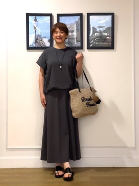 「Dessin（デッサン）の【2点セット/汗シミ防止】ミニ裏毛セットアップ（セットアップ、グレー系）」を使った、Hiroさん（レディース・158cm）の春コーディネート