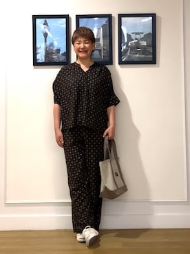「Dessin（デッサン）の【セットアップ可】小紋柄プリント スキッパーシャツ（シャツ/ブラウス、ブラウン系）」を使った、Hiroさん（レディース・158cm）の夏コーディネート
