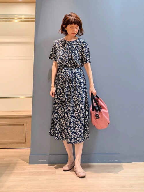 極美品 ローラアシュレイ ドット柄 とろみ素材 マキシ フレアワンピース XL LAURA ASHLEY（ローラアシュレイ） ワンピース 「洗える／ジャージ素材