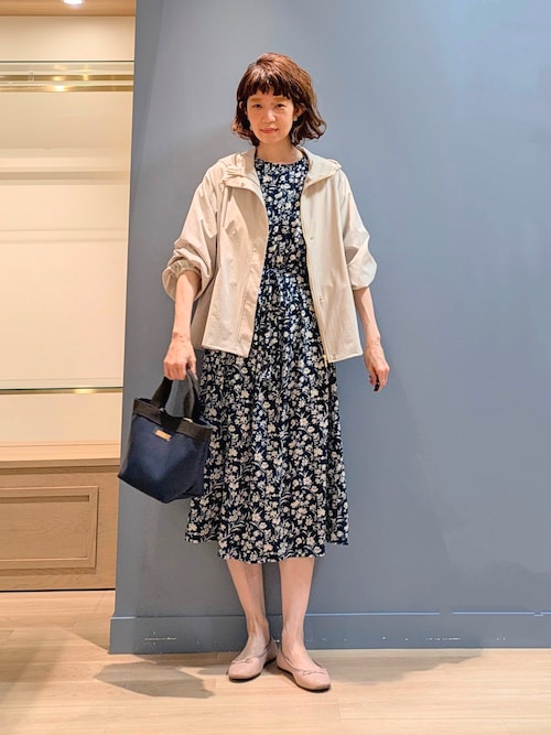 LAURA ASHLEY（ローラアシュレイ） ワンピース 「洗える／ジャージ素材