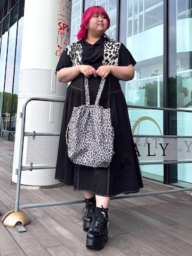 𝓗𝓘𝓨𝓞さん(レディース・160cm)の春コーディネート