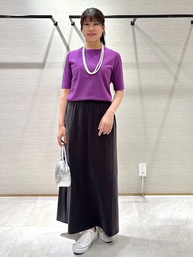 「UNTITLED（アンタイトル）の【アンサンブル可/上品な清涼感】コンパクト5分袖ニット（ニット/セーター、パープル系）」を使った、nanaさん（レディース・163cm）の秋コーディネート