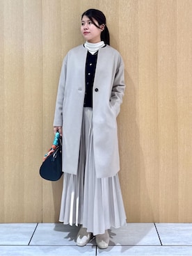 「アイテム（ノーカラーコート、ベージュ系）」を使った、nanaさん（レディース・163cm）の冬コーディネート