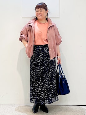 「アイテム（ジャケット/アウター、ピンク系）」を使った、kimmyさん（レディース・153cm）の秋コーディネート