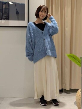 「THE SHOP TK （ザ ショップ ティーケー ）の【ふわふわあったか】フェザーカーディガン（カーディガン/ボレロ、ブルー系）」を使った、なめさん（レディース・159cm）の秋コーディネート