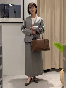 「THE SHOP TK （ザ ショップ ティーケー ）のビジネスノーカラージャケット【セットアップ可/洗える】/CAVIANシリーズ（ノーカラージャケット、グレー系）」を使った、なめさん（レディース・159cm）の秋コーディネート