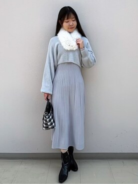 「index（インデックス）のビジュー付きフェイクファーティペット（ストール/ショール、ホワイト系）」を使った、Izuさん（レディース・155cm）の冬コーディネート