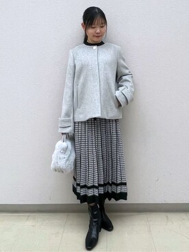「index（インデックス）のノーカラーショートコート（ノーカラーコート、グレー系）」を使った、Izuさん（レディース・155cm）の秋コーディネート