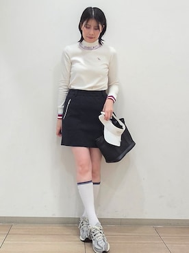 「アイテム（サンバイザー、ホワイト系）」を使った、yumiさん（レディース・165cm）の秋コーディネート