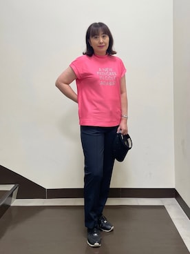 「adabat（アダバット）の【吸水速乾】UVメッセージロゴモックT（Tシャツ/カットソー、ピンク系）」を使った、SALTさん（レディース・164cm）の夏コーディネート