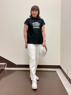 「adabat（アダバット）の【吸水速乾】UVメッセージロゴモックT（Tシャツ/カットソー、ブラック系）」を使った、SALTさん（レディース・164cm）の夏コーディネート