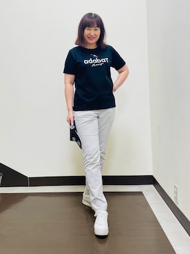 「adabat（アダバット）の【ADABAT NAVY】接触冷感/抗菌防臭/消臭　アイスクリアコットンロゴT（Tシャツ/カットソー、ブラック系）」を使った、SALTさん（レディース・164cm）の春コーディネート