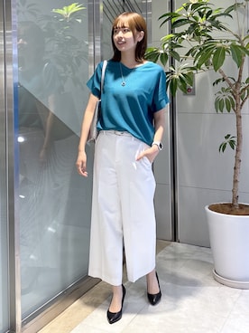 「UNTITLED（アンタイトル）の【古畑星夏さん着用/11色展開/体型カバー】前後2WAYフレンチスリーブニット（ニット/セーター、ブルー系）」を使った、yukaさん（レディース・170cm）の春コーディネート