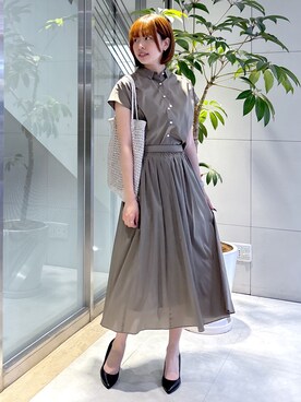 「UNTITLED（アンタイトル）の【セットアップ可/軽量/清涼感】ローンギャザーブラウス（シャツ/ブラウス、グリーン系）」を使った、yukaさん（レディース・170cm）の春コーディネート