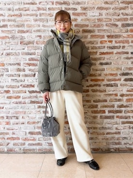 「アイテム（ダウンジャケット/コート、グリーン系）」を使った、Yasucoさん（レディース・163cm）の冬コーディネート