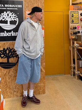 「Timberland（ティンバーランド）のヘリンボーン フルジップ スウェットシャツ ユニセックス（スウェット、ベージュ系）」を使った、shutoさん（メンズ・176cm）の夏コーディネート