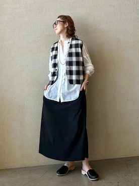「JOURNAL STANDARD LUXE（ジャーナルスタンダード　ラックス）のハイツイストガーゼ Wフリルブラウス（シャツ/ブラウス、ホワイト系）」を使った、OEさん（レディース・161cm）の春コーディネート