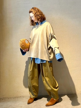 「JOURNAL STANDARD LUXE（ジャーナルスタンダード　ラックス）のツイル シームパンツ（その他パンツ、ベージュ系）」を使った、OEさん（レディース・161cm）の春コーディネート