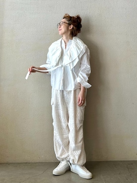 「JOURNAL STANDARD LUXE（ジャーナルスタンダード　ラックス）のJesse's Lace PT（カーゴパンツ、ホワイト系）」を使った、OEさん（レディース・161cm）の春コーディネート