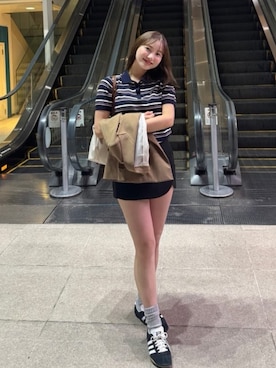 「Her lip to（ハーリップトゥー）のMulti Border Polo Top（ポロシャツ、ブルー系）」を使った、Her lip toさん（レディース・165cm）の夏コーディネート