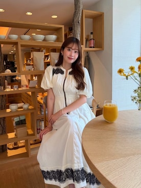 「Her lip to（ハーリップトゥー）のAurelia Front Zip Dress（ワンピース、ホワイト系）」を使った、Her lip toさん（レディース・160cm）の夏コーディネート