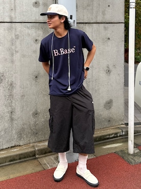 「BROKEN BASE（ブロークンベース）のアイテム（トップス）」を使った、しゅーとさん（メンズ・170cm）の秋コーディネート